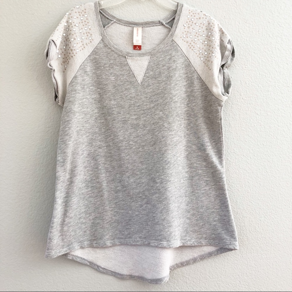 No Boundaries Gray Shirt w Embellished Sleeves M